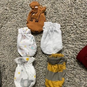 Newborn mittens, never worn, selling as bundle, different designs, cotton mater.